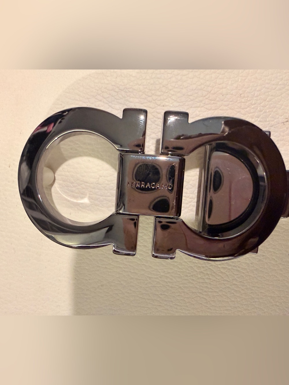 Ferragamo Logo Buckle in Shiny Gunmetal